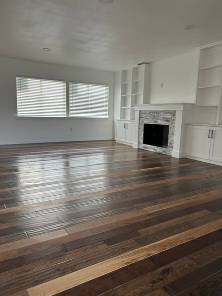 Building Photo - 110 Bison Ln