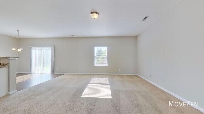 Building Photo - 2736 Yurman Rd