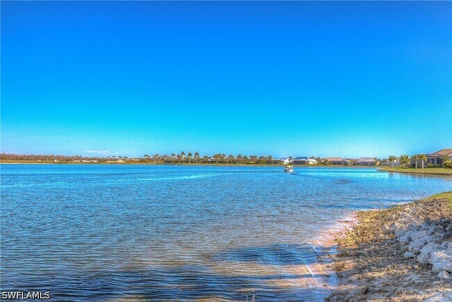 Building Photo - 14559 Edgewater Cir