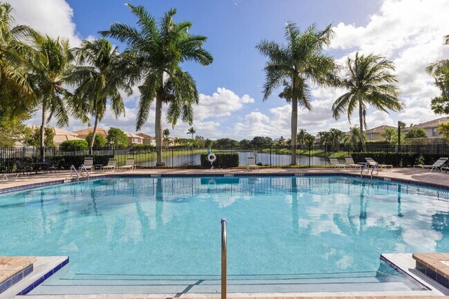 Building Photo - Beautiful 4BR Home in Gated Wellington Shores | Fenced Yard | Resort-Style Amenities