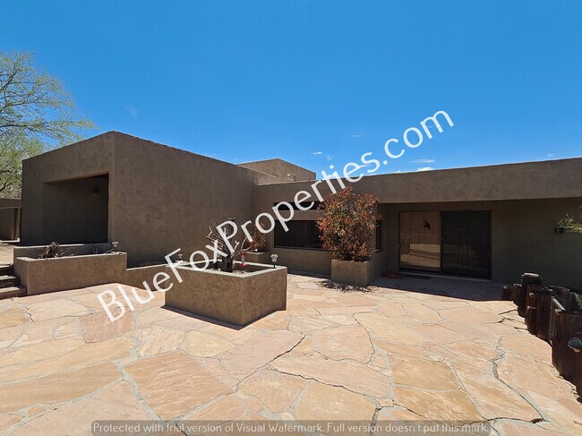 Building Photo - 5867 E Paseo Cimarron