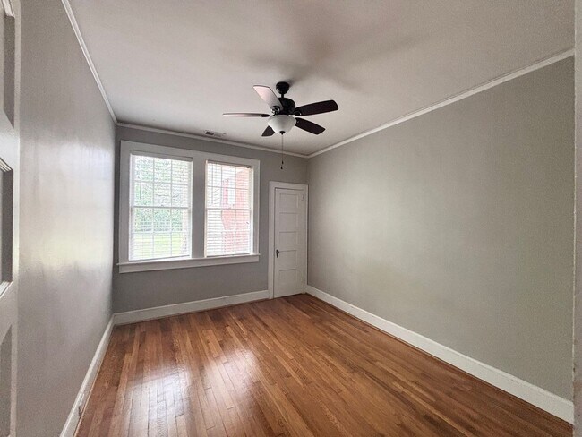Building Photo - 405 S Edisto Ave