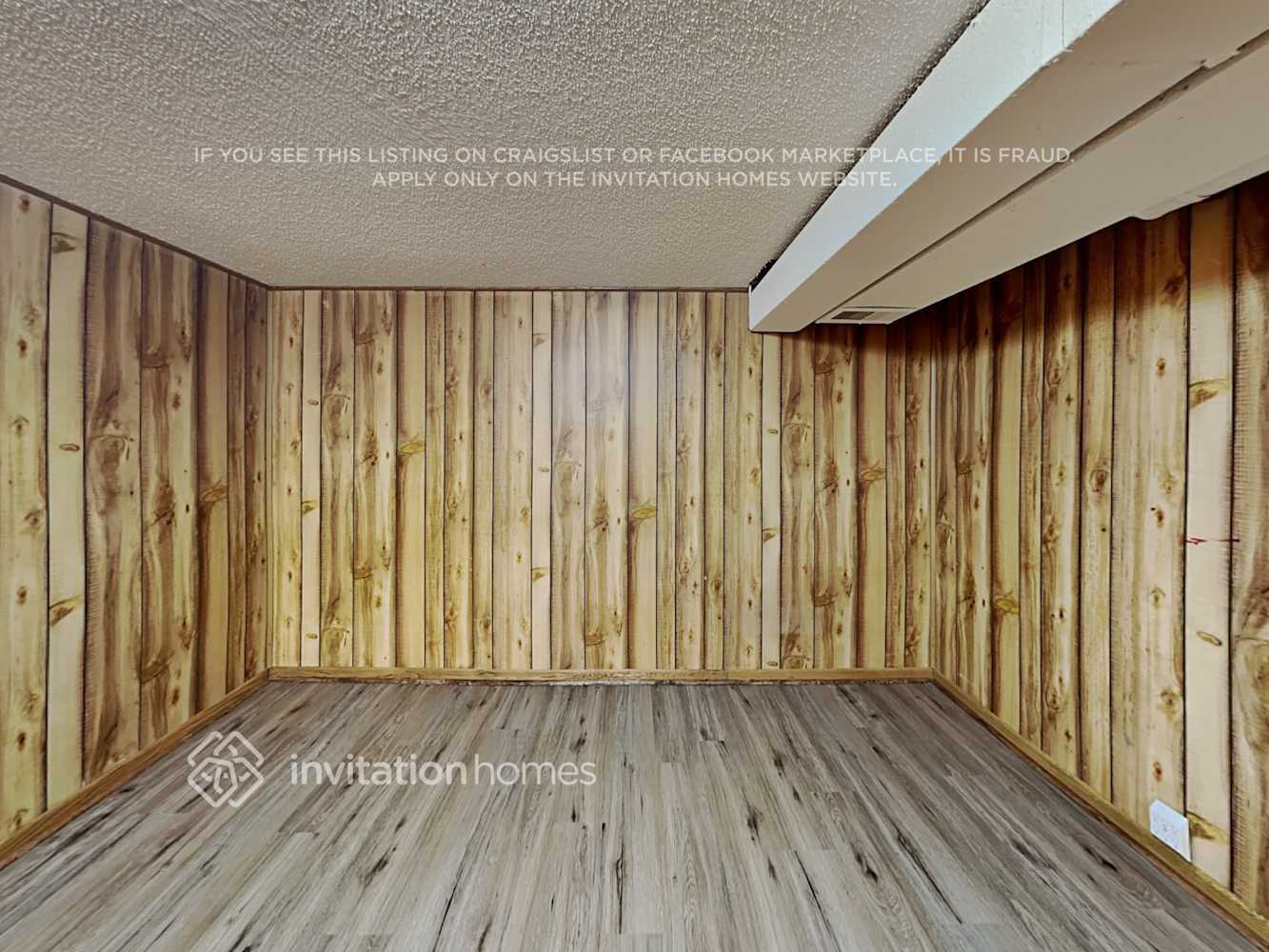 Building Photo - 600 57th Ave NE