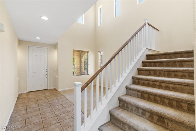 Building Photo - 11904 Luna Del Mar Ln