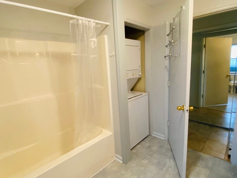 Building Photo - 110 Horizon Meadows Rd