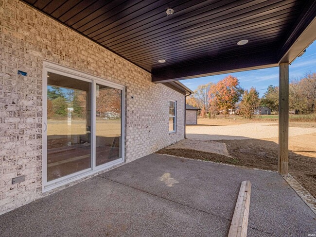 Building Photo - 3539 Sand Dr