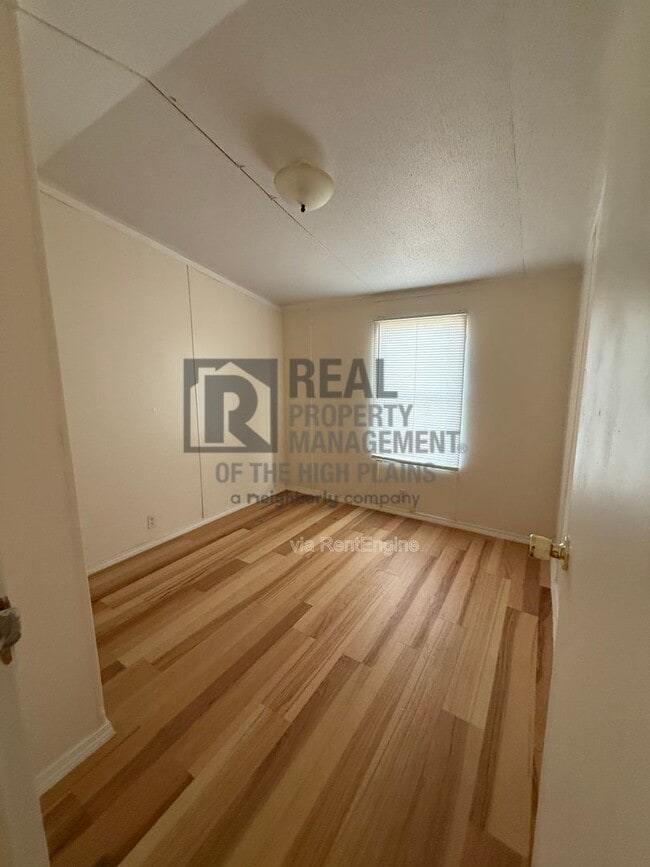 Building Photo - 8230 Upton Rd