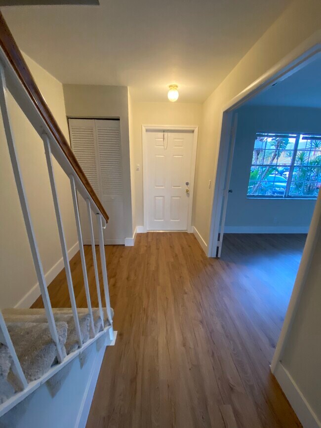 Building Photo - 1835 SW 81st Ave