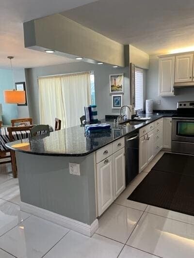 Building Photo - 353 S US Hwy 1