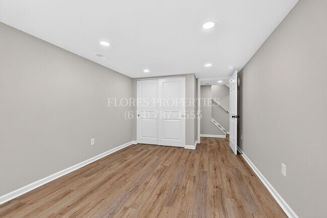 Building Photo - 1136 Pauline Ave