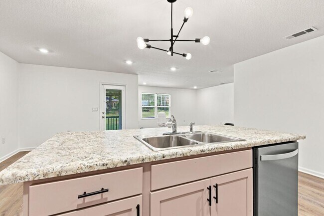 Building Photo - 3284 Chapelwood Dr
