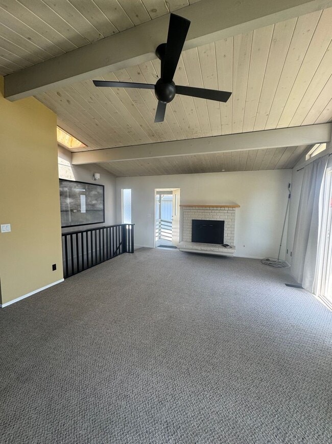 Building Photo - 3 bedroom home in Seacliff- Close to Seacl...