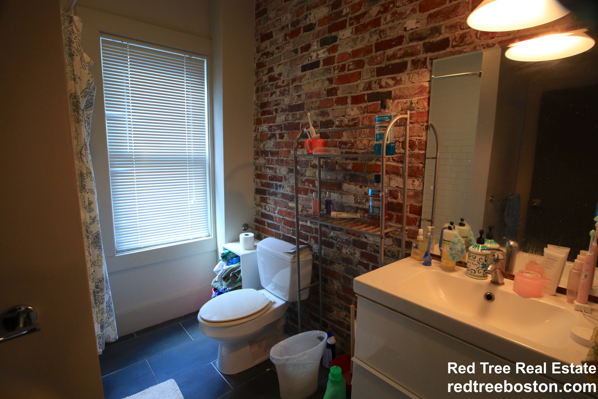 Building Photo - 23 Greylock Rd