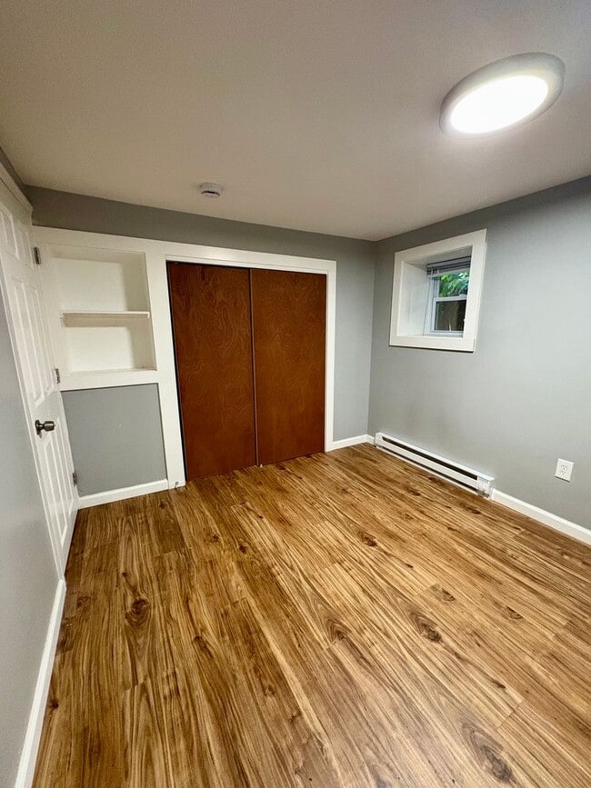Building Photo - MOXPROP