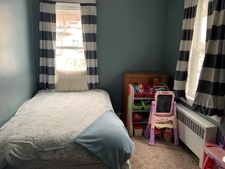 Building Photo - 242 S Walnut St