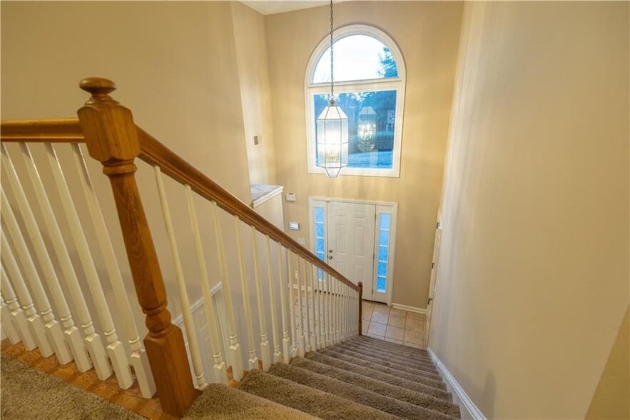 Building Photo - 994 Brentmoor Ln NW