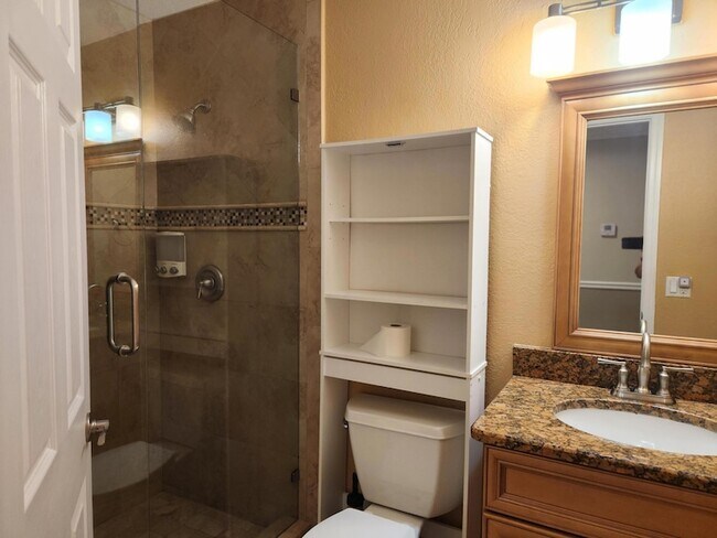 Building Photo - 357 NE Brasher Ct