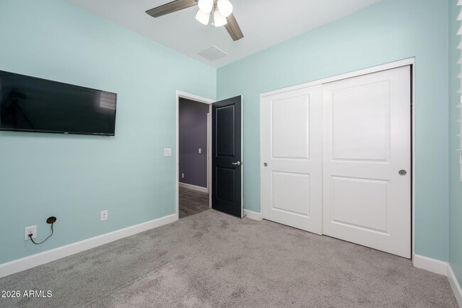 Building Photo - 542 E Bamboo Ln
