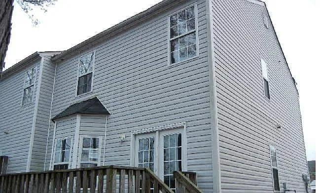 Building Photo - 3001 Falling Water Point