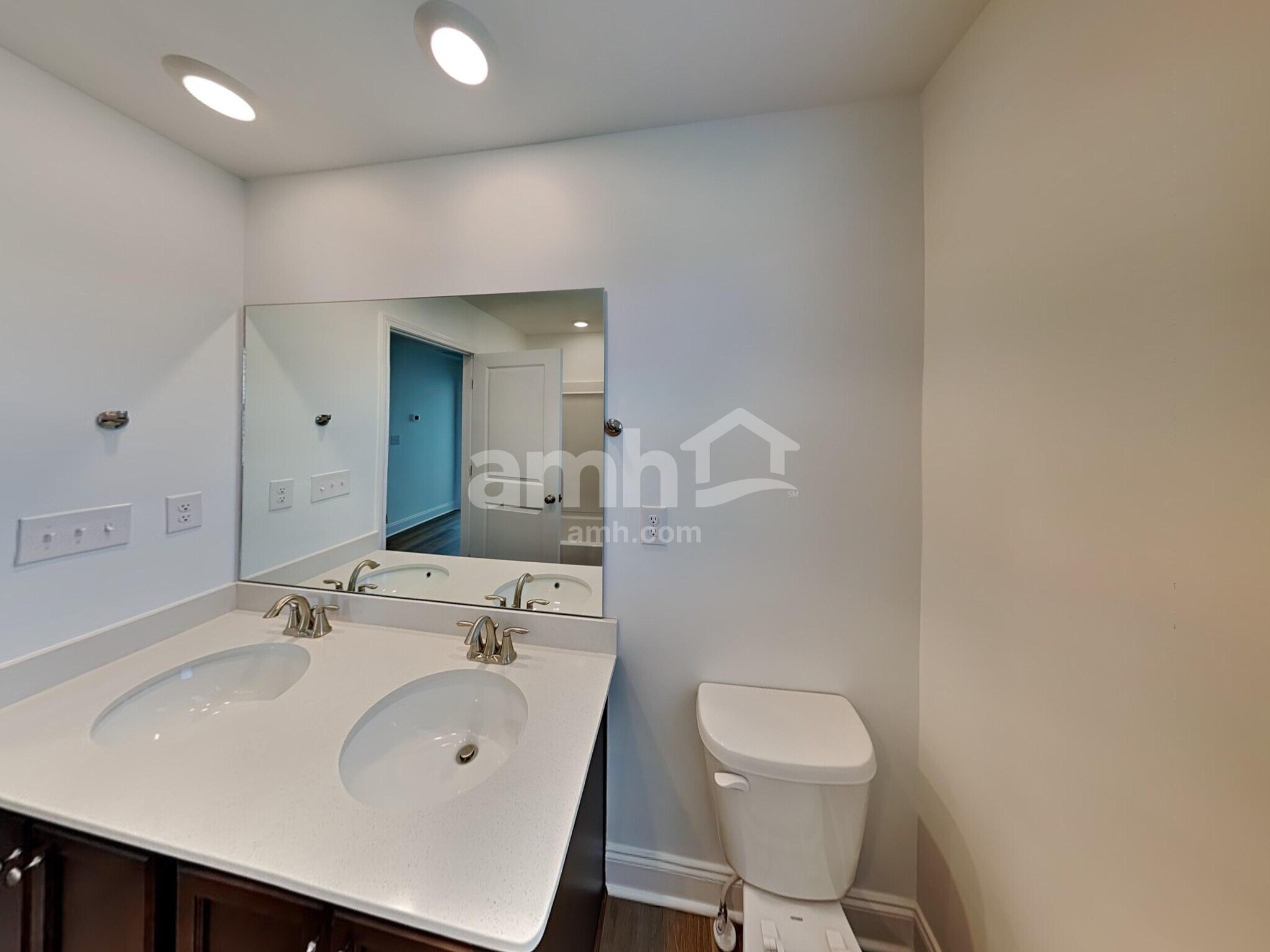 Building Photo - 5320 Trust Dr