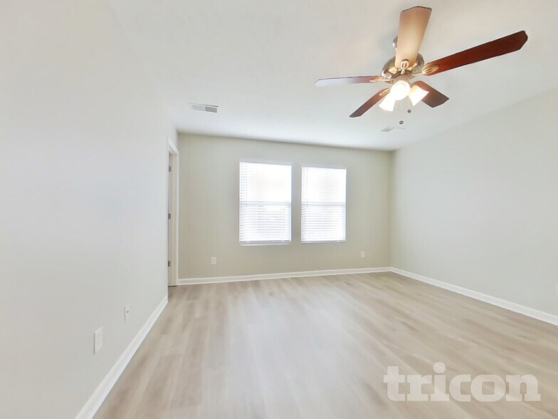 Building Photo - 5004 Millpond Ct