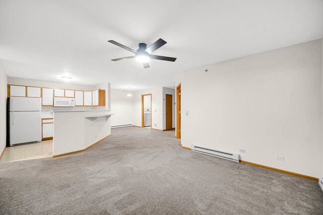 Building Photo - 300 Cunat Blvd