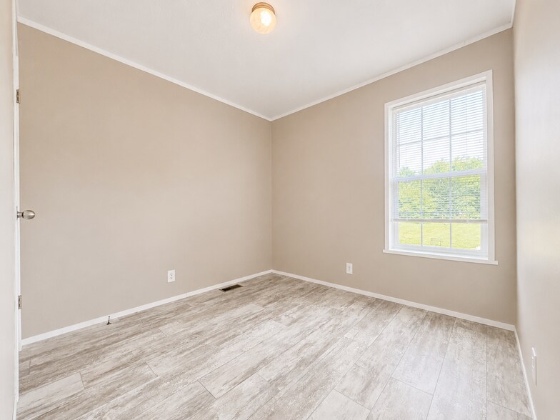 Building Photo - 11777 Cascade Cir