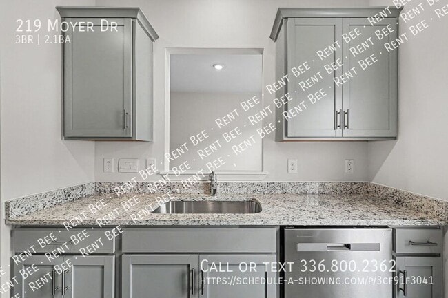 Building Photo - 219 Moyer Dr