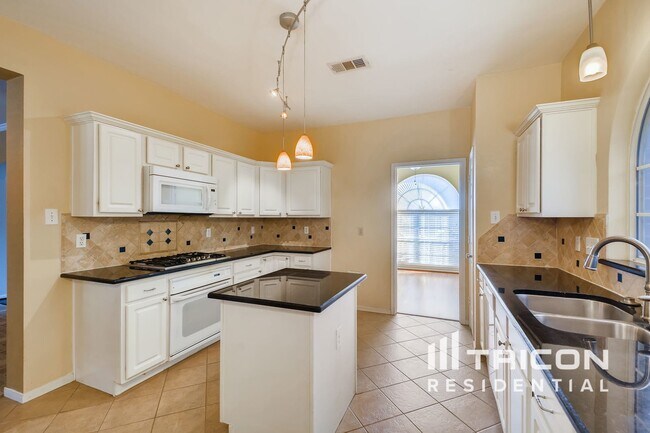 Building Photo - 6308 Pierce Arrow Dr