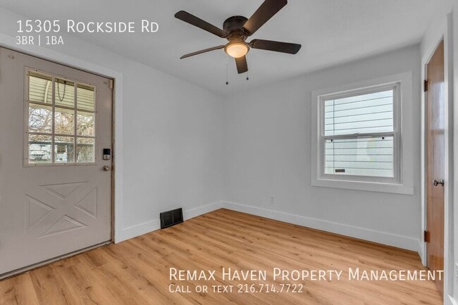 Building Photo - 15305 Rockside Rd