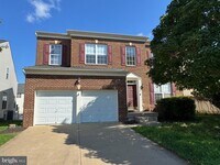 Building Photo - 9719 Inkwood Dr
