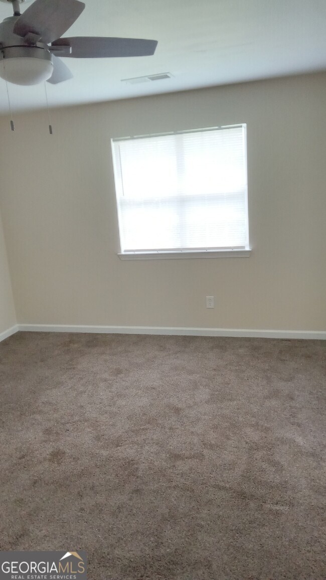 Building Photo - 1331 Misty Ridge Ct