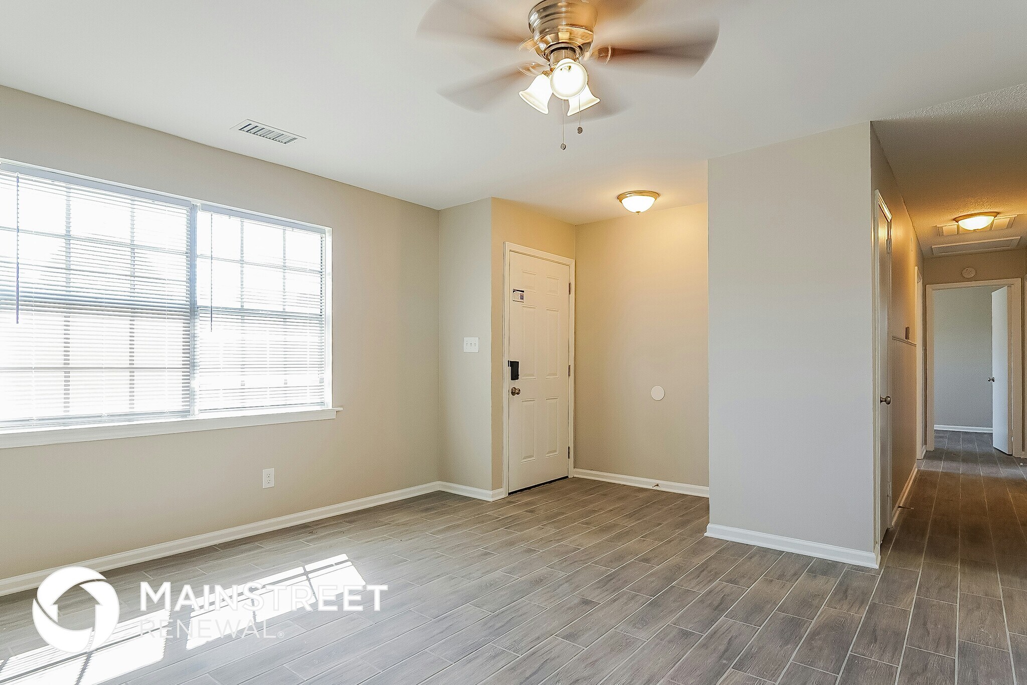 Building Photo - 528 Lamplighter Ln