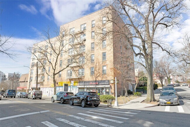 Building Photo - 83-36 Beverly Rd