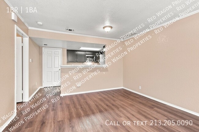 Building Photo - 11610 Vance Jackson Rd