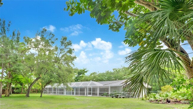 Building Photo - 15600 SW 79th Ave