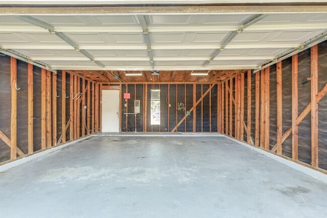 Building Photo - 10223 Farrell Dr