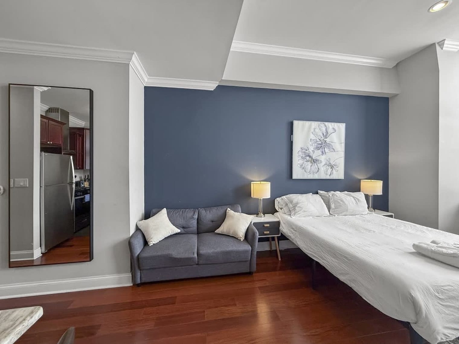 Building Photo - 1421 N 5th St