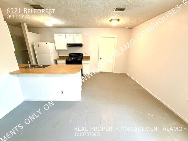 Building Photo - 6921 Belforest-