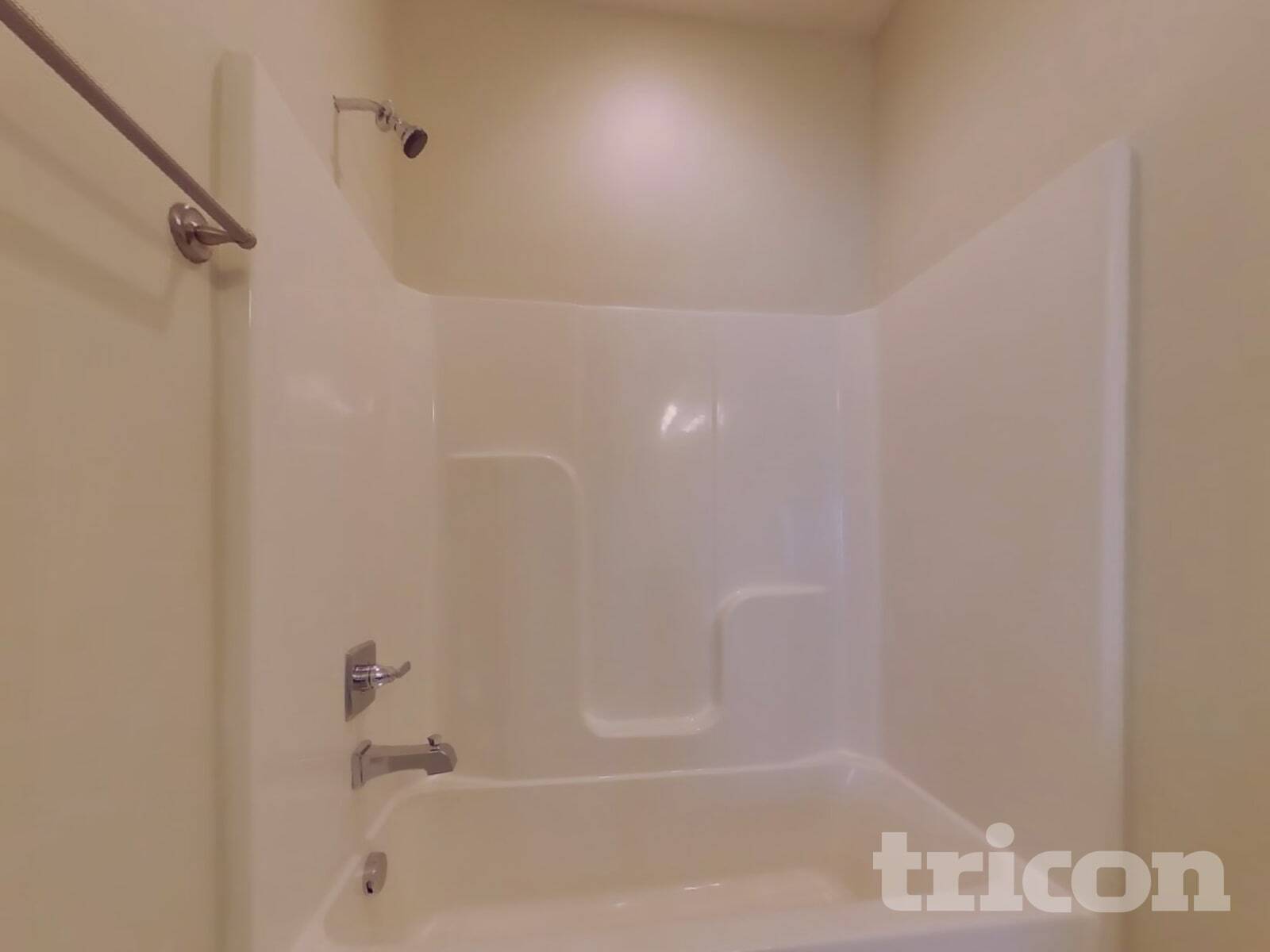 Building Photo - 404 Riverwood Ct