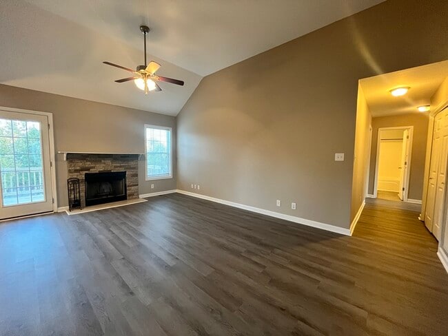 Building Photo - 1353 Francesca Drive