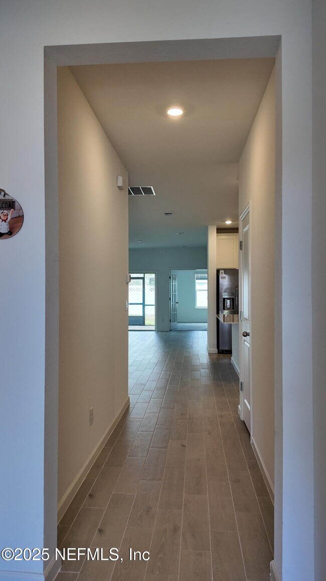 Building Photo - 74 Bevins Ln
