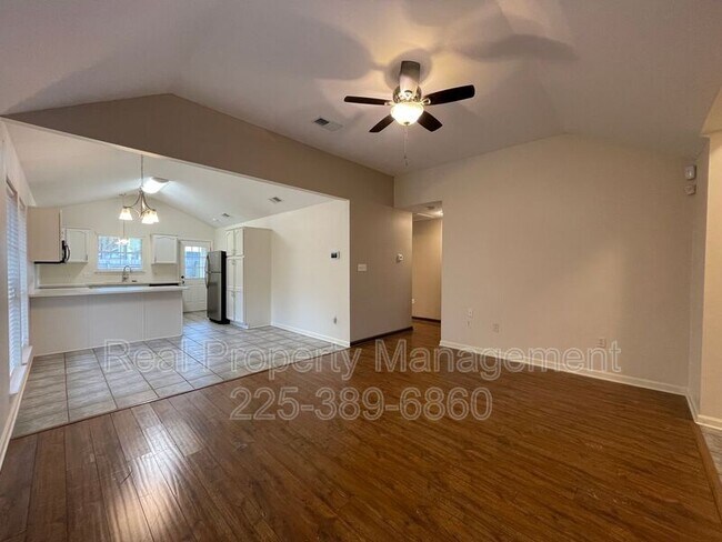 Building Photo - 1345 Harwich Dr