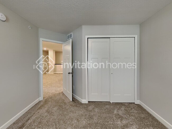Building Photo - 10916 Zest St NE
