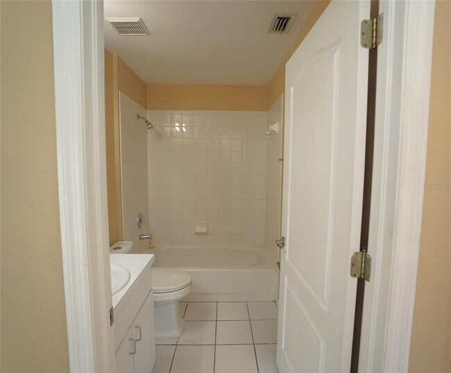 Building Photo - 406 Sonoma Dr
