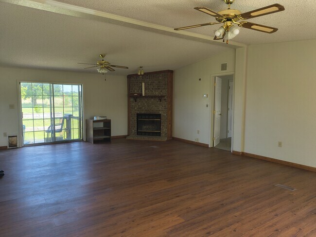 Building Photo - 4735 Co Rd 74