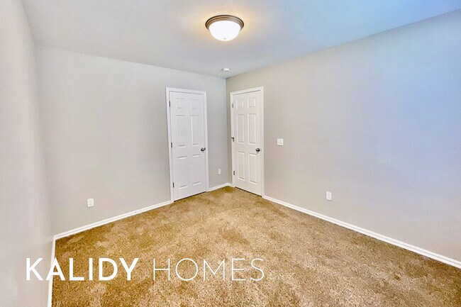 Building Photo - 2904 Cider Mill Ln