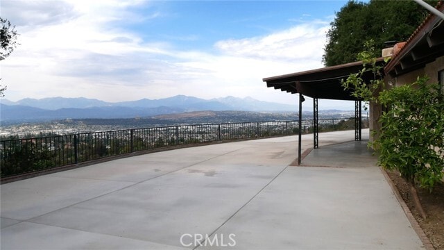 Building Photo - 16371 Chella Dr