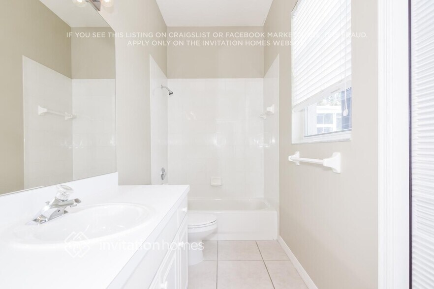 Building Photo - 18127 Sweet Jasmine Dr