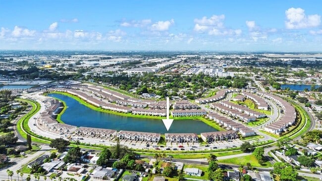 Building Photo - 12900 NW 22nd Pl